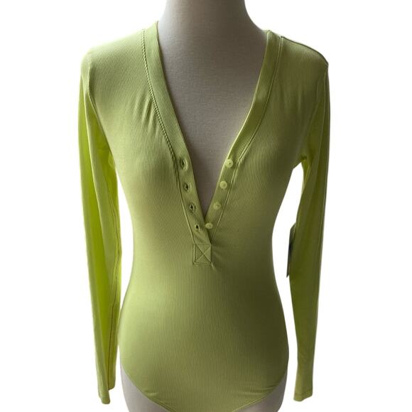 NWT  Nike Yoga Light Lime Green Bodysuit w/Back Cutout Size M - Picture 1 of 10